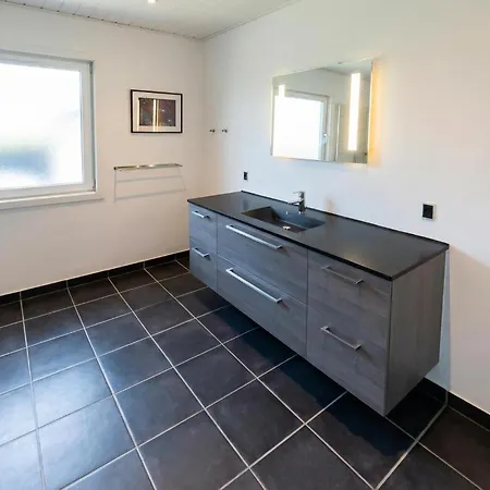 Prázdninový dům 3 Bedroom Cozy In